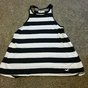 Flowy Hollister tank